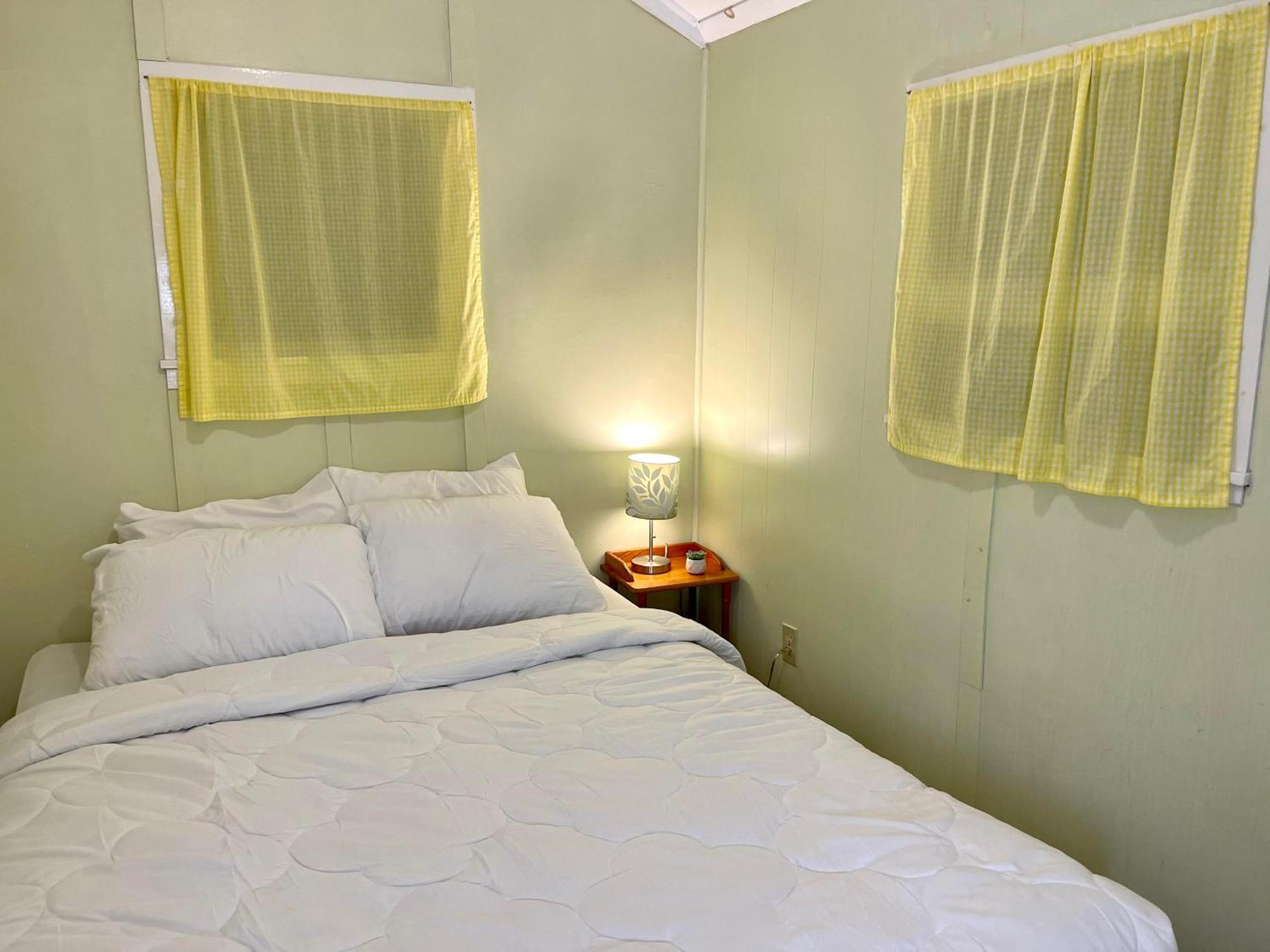 Ambleside Cottage Resort Bobcaygeon Eksteriør billede
