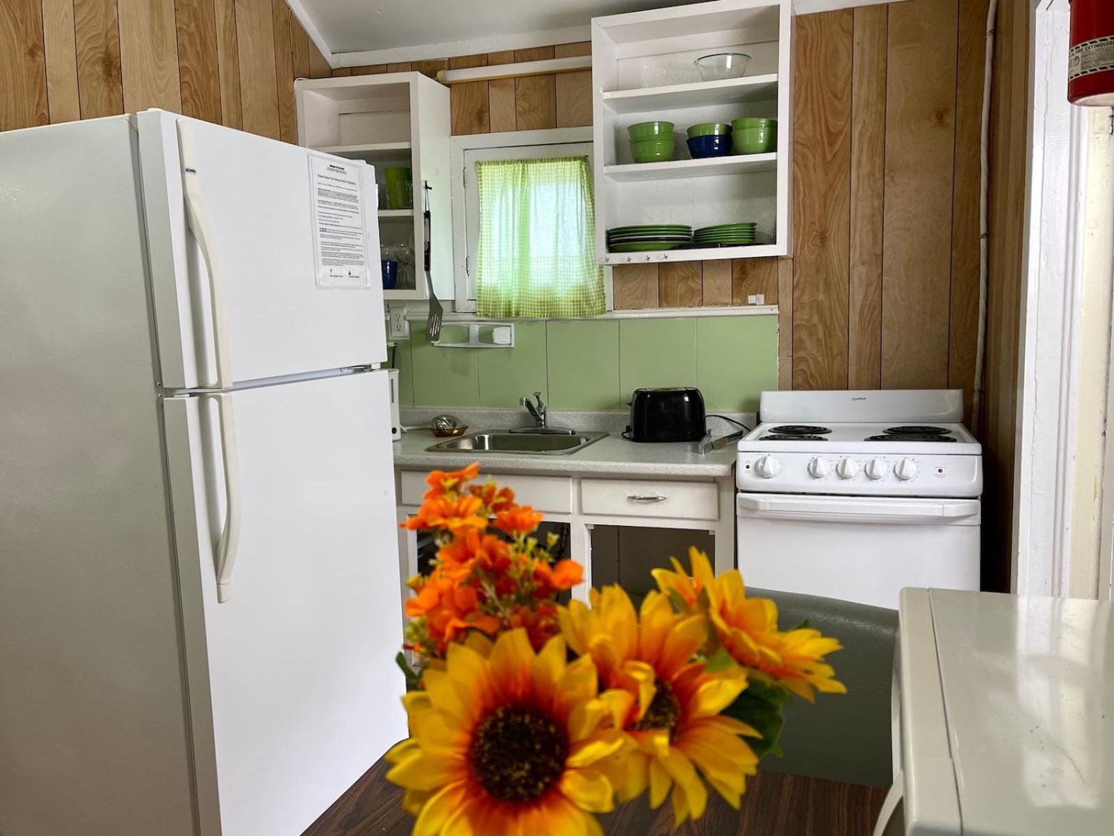 Ambleside Cottage Resort Bobcaygeon Eksteriør billede