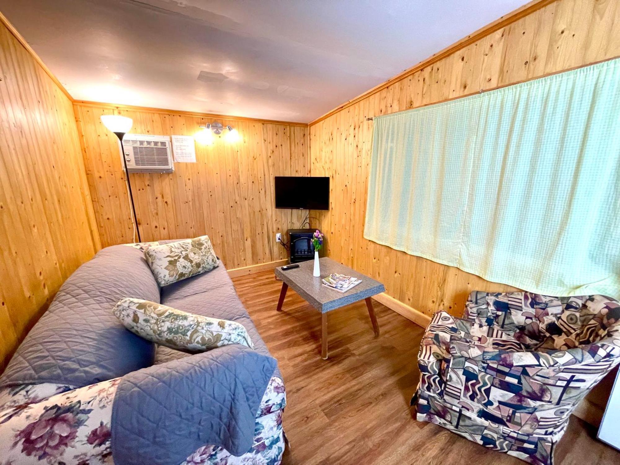 Ambleside Cottage Resort Bobcaygeon Eksteriør billede
