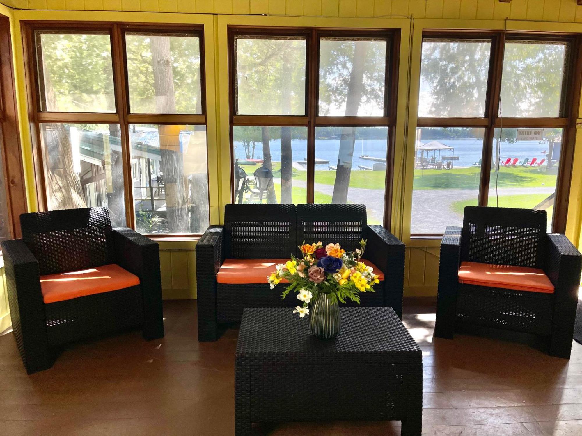 Ambleside Cottage Resort Bobcaygeon Eksteriør billede
