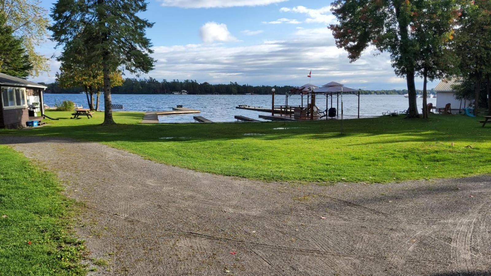 Ambleside Cottage Resort Bobcaygeon Eksteriør billede